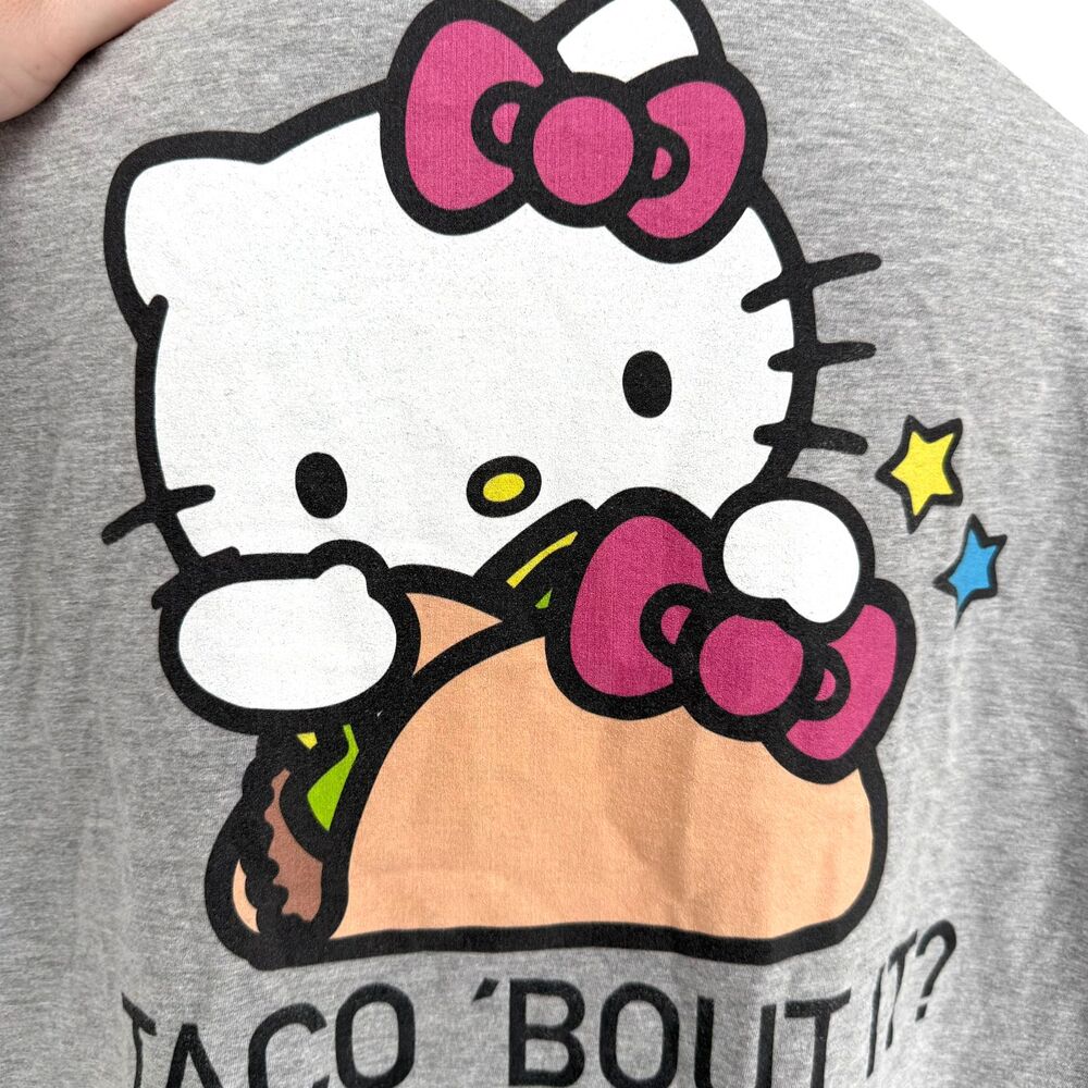 Hello Kitty Graphic Shirt XL Gray Taco Bout It Tee Sanrio Funny Cute Casual EUC - Picture 5 of 10